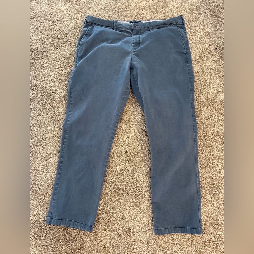 Tommy Hilfiger Men's Navy Chinos